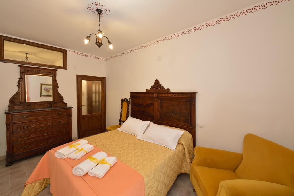 L'Apparita Camere Pienza Bagian luar foto