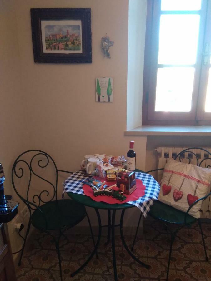 L'Apparita Camere Pienza Bagian luar foto